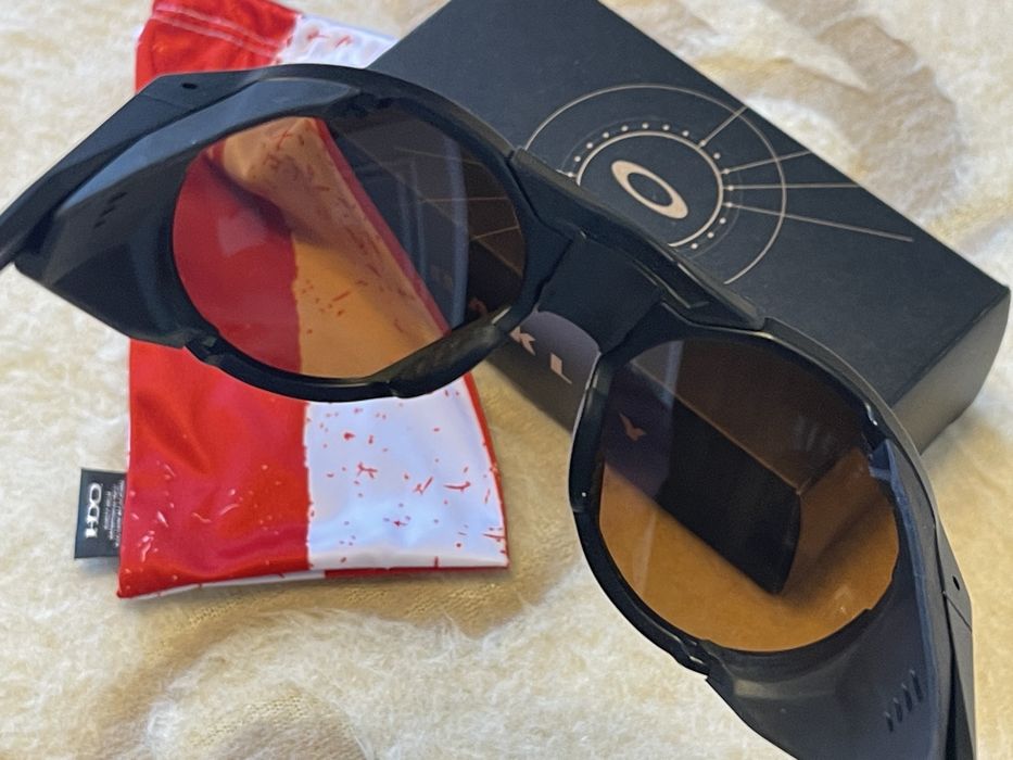 Okulary Oakley Clifden - wersja Custom