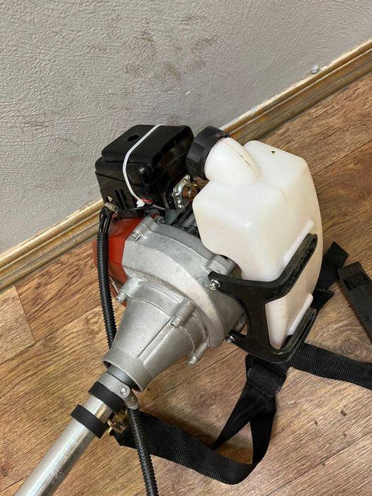 Бензокоса Goodluck GL7800BC