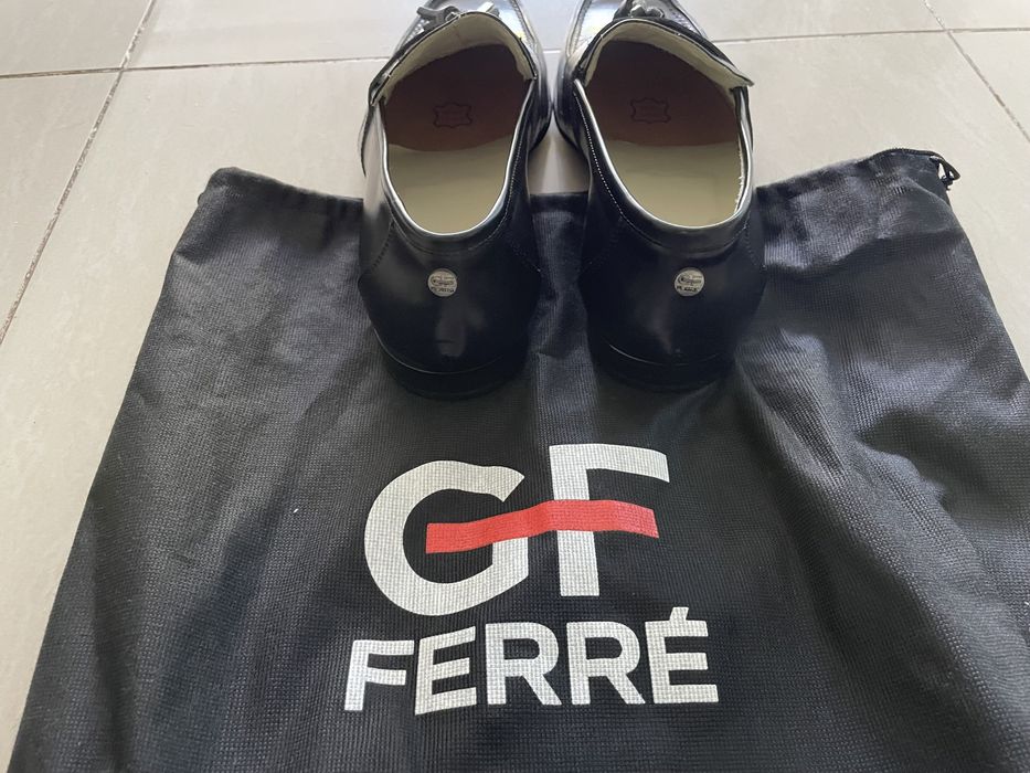 sprzedaż obuwia rozmiar 40