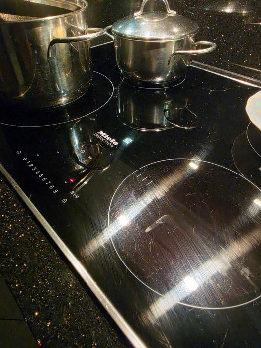 Płyta indukcyjna MIELE KM6344