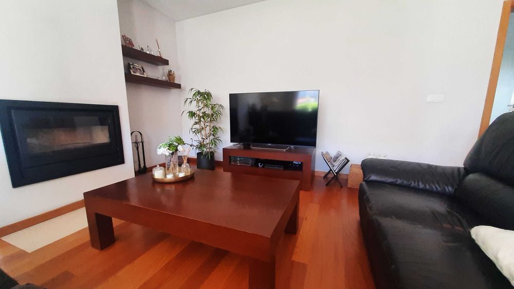 Móvel TV + Mesa centro