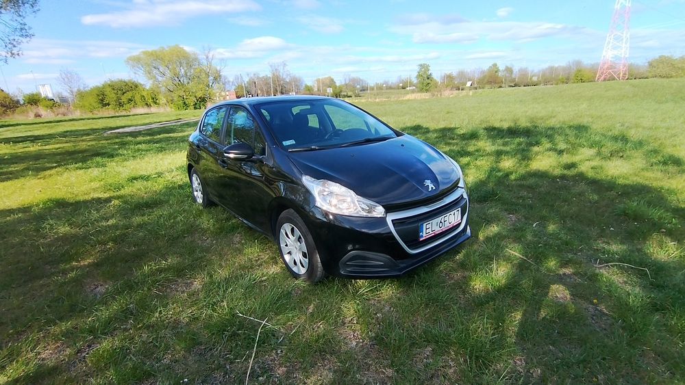 Peugeot 208 *Super Stan*