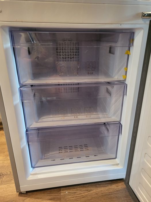 Półki szuflady do lodówki beko komplet