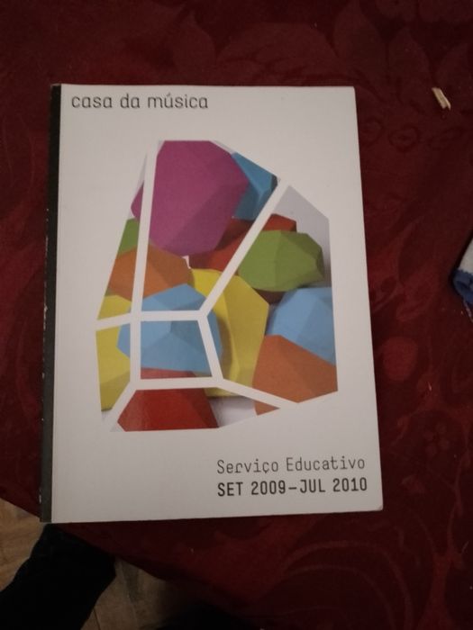 Gil Maia- Imagens Soltas-Galeria 57.-1edi-12E-Tshirt Homem-2E Desde 2E