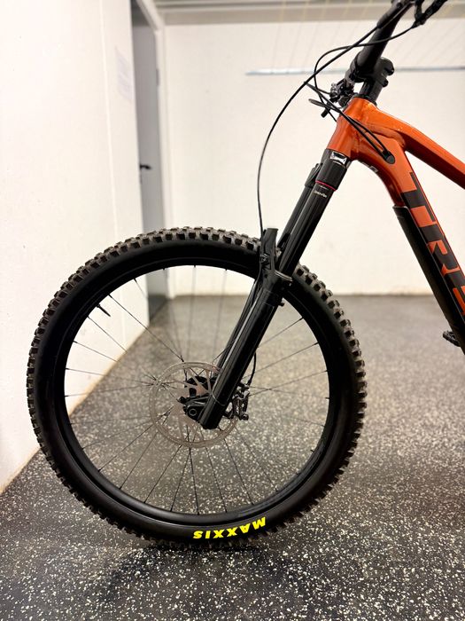 Trek Slash 8 2023 |M|29| • RS ZEB | Super Deluxe | XT | Jak Nowy