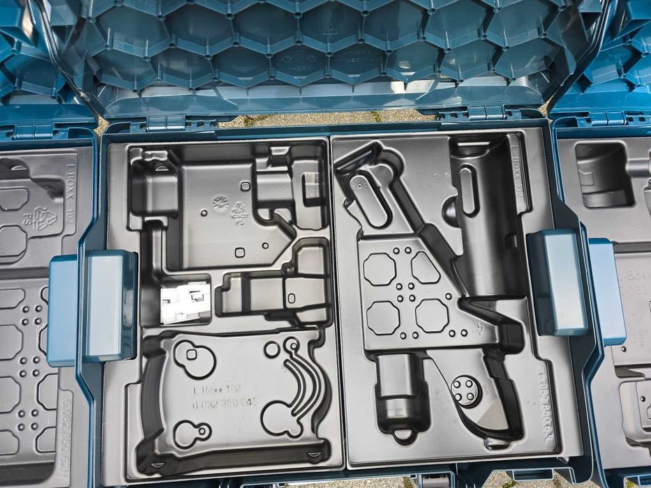 3x skrzynia narzędziowa Bosch L-BOXX 102 PRAKTYCZNIE NOWE