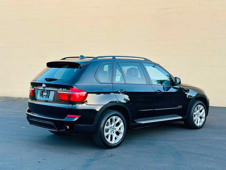 BMW X5 xDrive35i      2013