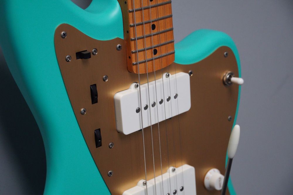 Squier 40th Anniversary Jazzmaster Vintage Edition | Seafoam Green