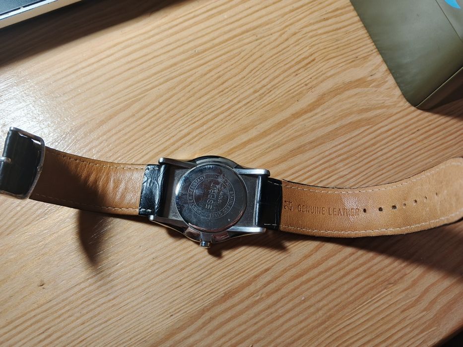 Часы ESPRIT 101071 не рабочие