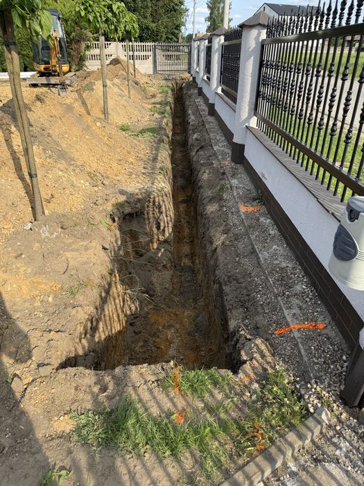 Uslugi Minikoparka 2.7T KUBOTA Wywrotka Wiertnica Hydrauliczna Ziemia