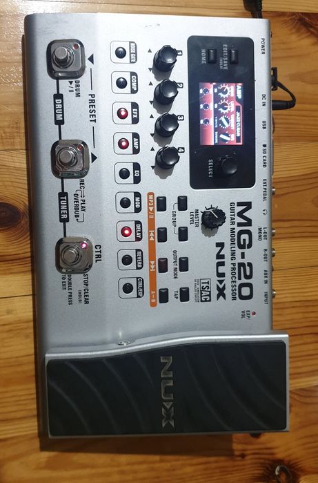 Multiefekt gitarowy NUX MG-20  60 efektów  100% sprawny