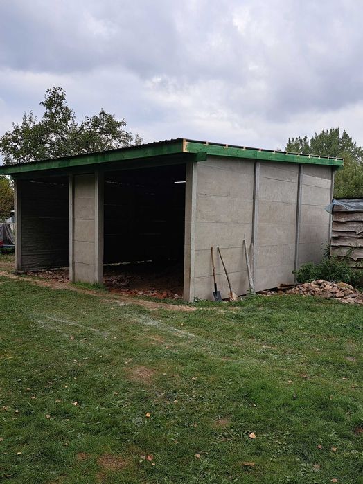 Wiaty i garaże betonowe
