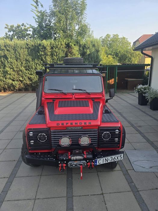 Land Rover Defender