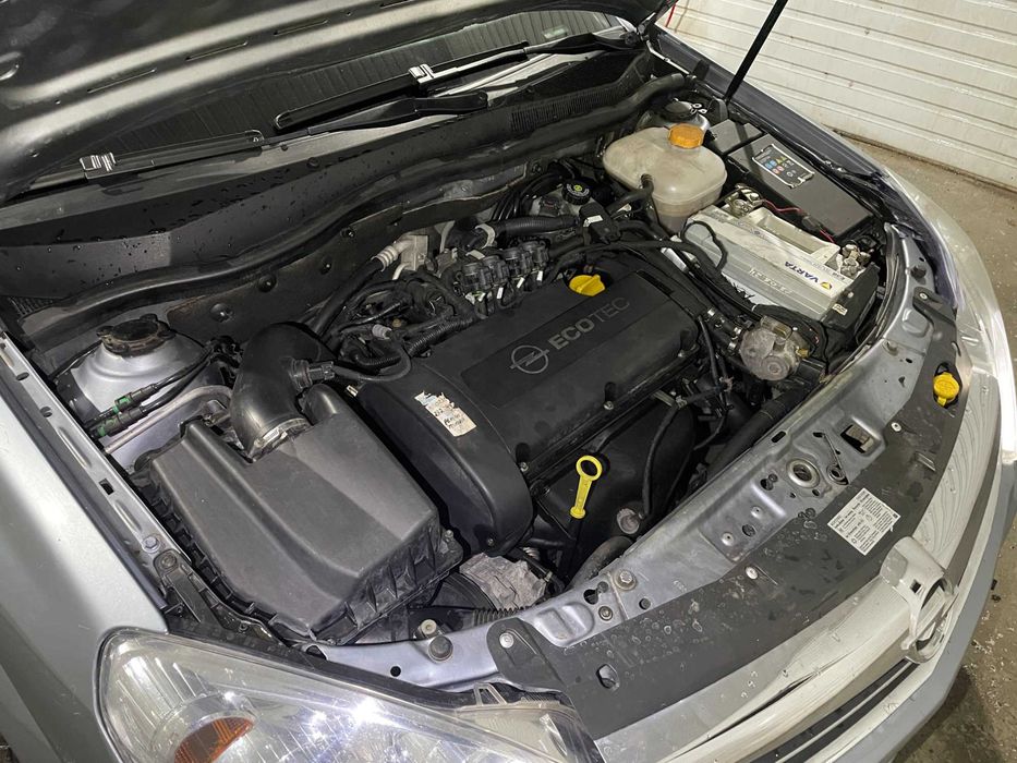 OPEL ASTRA H Опель  Астра