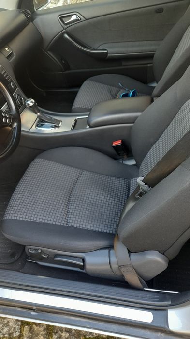 MERCEDES  C220 CDI Sport Coupê /2004
