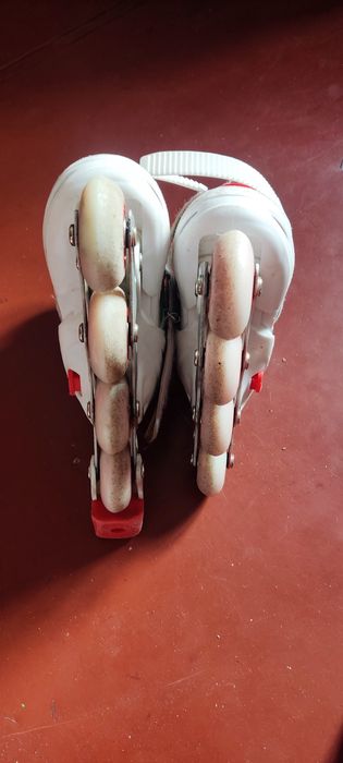 Ролики розсувні дитячі із захистом та світловою індикацією.