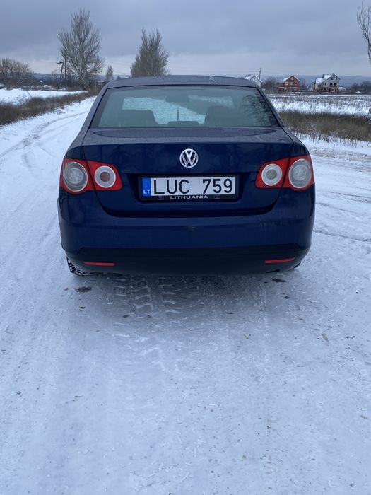 Volkswagen jetta Фольксваген джета 2008 год