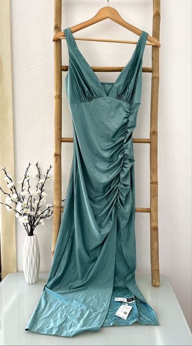 Vestido midi turquesa novo M
