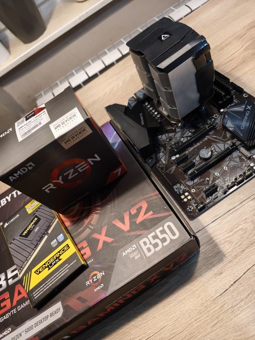 Zestaw ryzen 7 5800X3D/B550/32 GB ram 3200mhz Zduny • OLX.pl