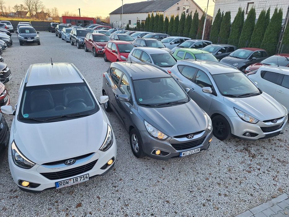 Hyundai ix35 1.6 Benzyna_132 KM_ Po Lifcie_LEDY_Klimatronic_Półskóry_Grzane Fotele