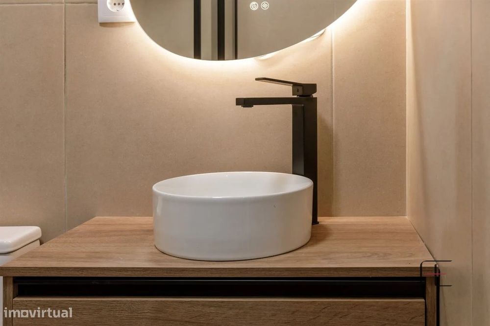 Apartamento T4, Porto, Porto