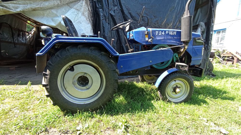 Продам трактор т 24