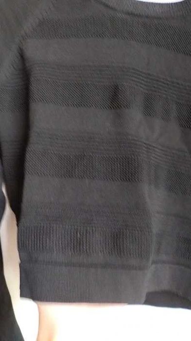 Czarna  krótka bluza prześwitująca paski River Island L 63%Wiskoza