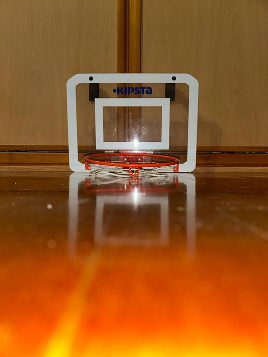 Tabela de basquetebol com bola