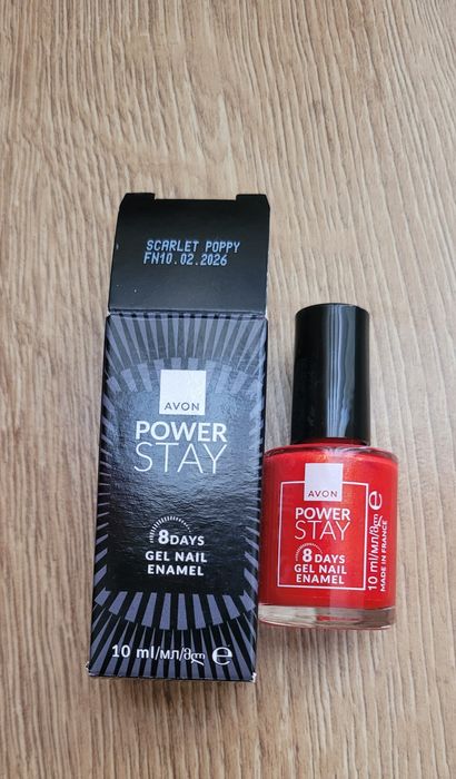 Lakier avon Scarlet Poppy