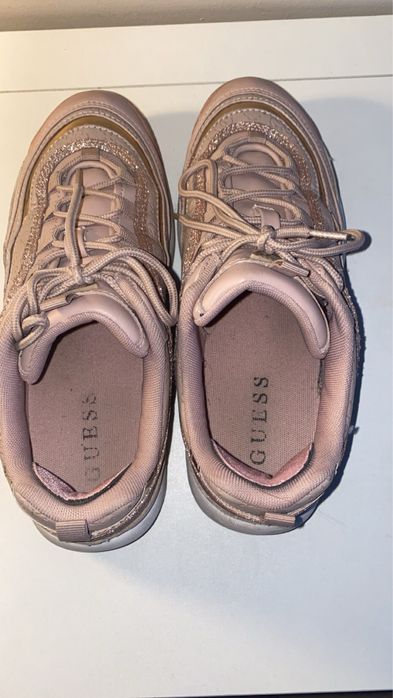 Buty Guess mega wygodne
