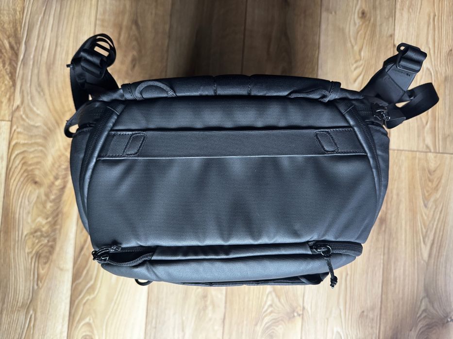 Plecak Peak Design Travel Backpack 45L Czarny - Jak nowy