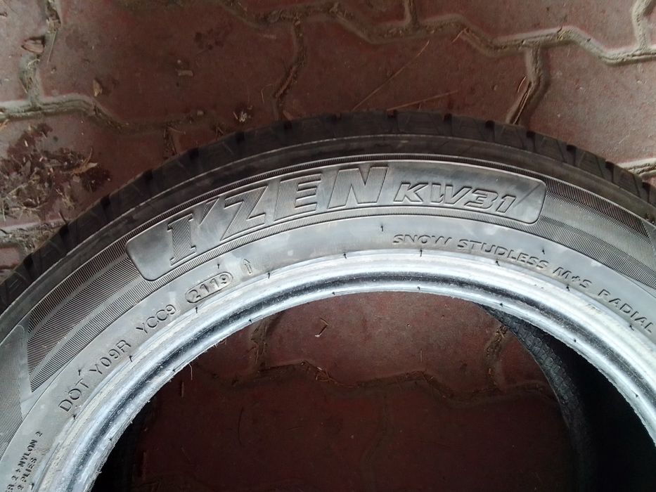 1 Opona zimowa 215/55r16 KUMHO 7mm
