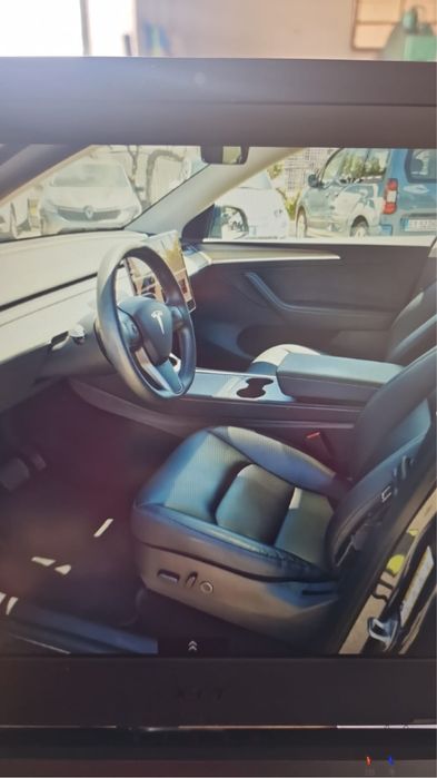 Tesla Long Range dual motor