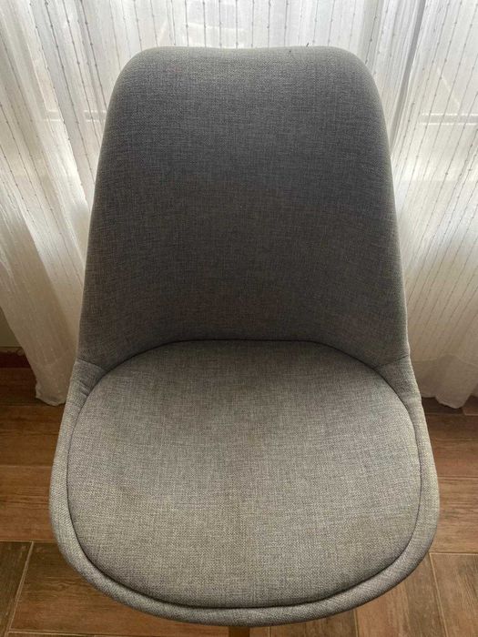 Cadeira de jantar DREJHUS