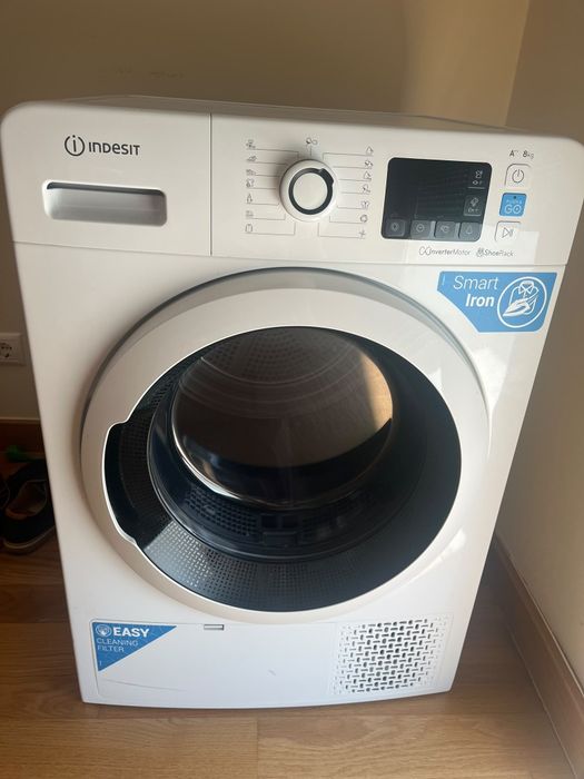 Máquina de secar Indesit 8kg