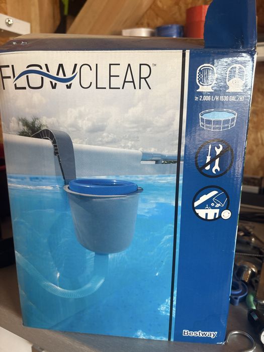 Skimmer powierzchniowy