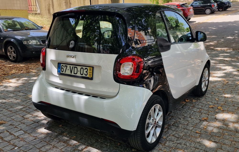 Smart Fortwo  1.0  Ano 2015 Único Dono