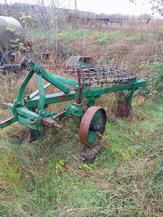 Продам плуг плн3,35