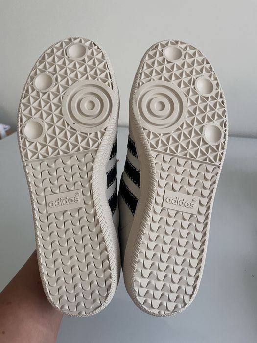 Adidas samba Human race
