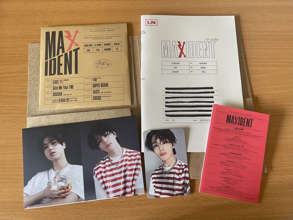 Stray kids “MAXIDENT” álbum versão I.N (kpop)