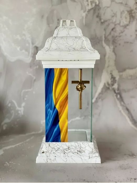 Лампадки  патріотичні. На різний бюджет