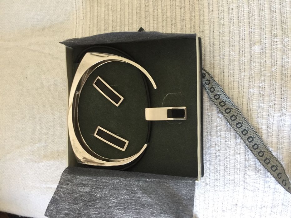 conjunto de jóias Borelli . brincos, colar e pulseira