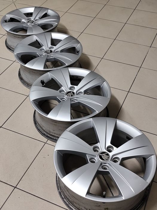 Диски R-17 5*112 6,5j et41 цо57,1 "Skoda" (VW, Audi, Seat)