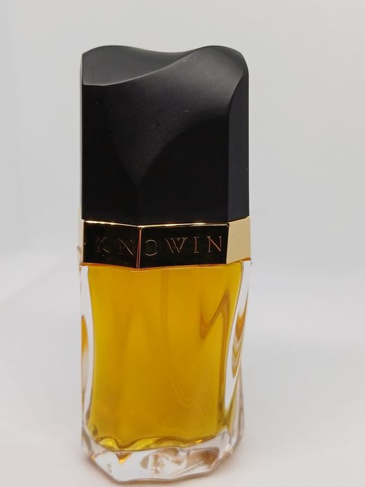 Женские оригинальные винтажные духи Estee Lauder Knowing 30ml