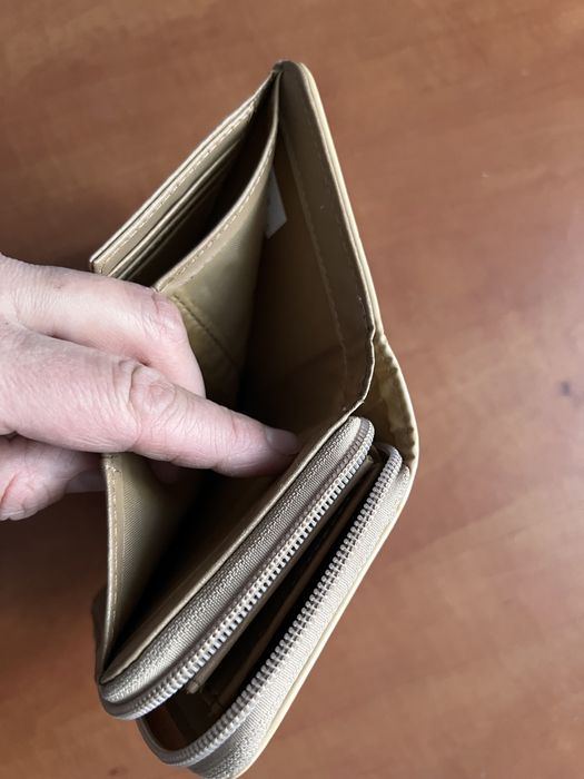 Portfel mały zgrabny