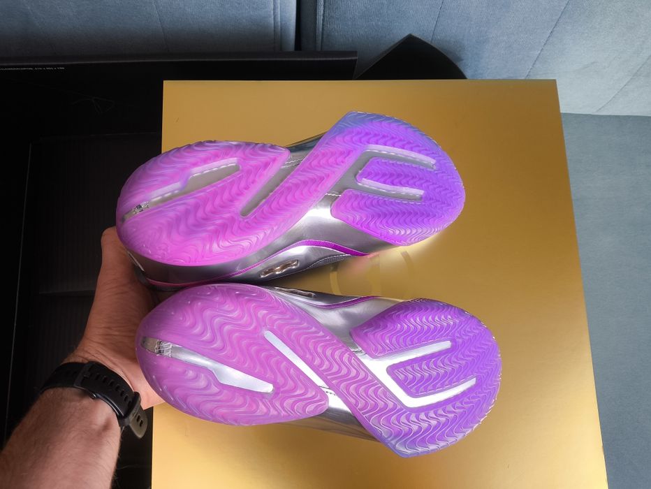 Nowe buty do koszykówki Nike LeBron 23 LUX "Bubble Boy" rozmiar 43