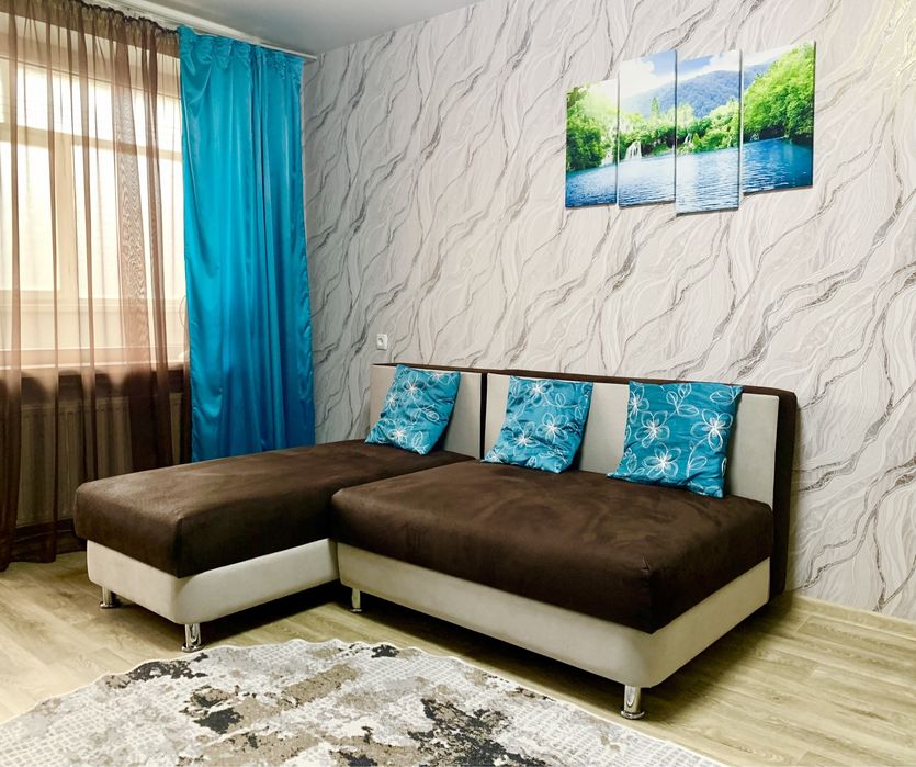 ЖД вокзал. Автовокзал.Госпиталь. Ковалевский парк. 2-х комн кв.