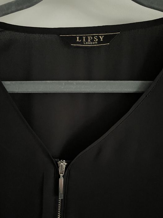 Czarna bluzka marki Lipsy XXL