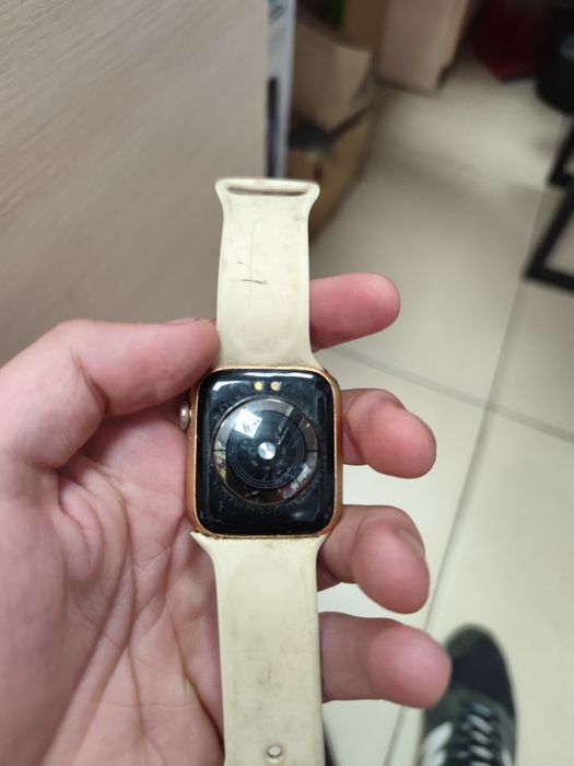 Продам телефон и часы на запчасти