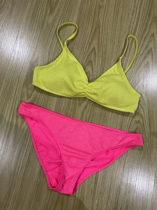 Яскравий купальник 14 розмір